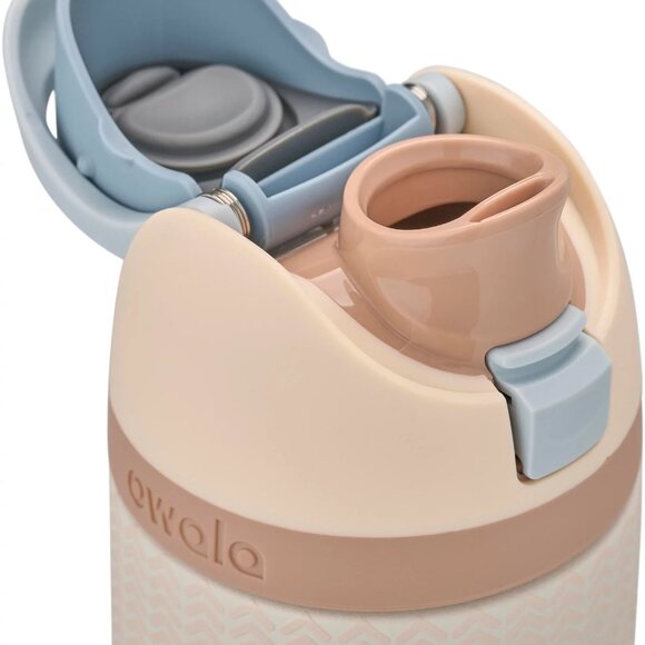 Owala 24 oz. FreeSip Stainless Steel Water Bottle - Sweater Weather! New - Picture 3 of 6